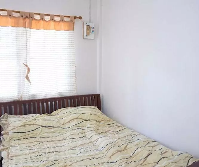 ペンション Na Thammachart