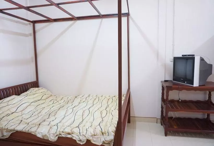 ペンション Na Thammachart