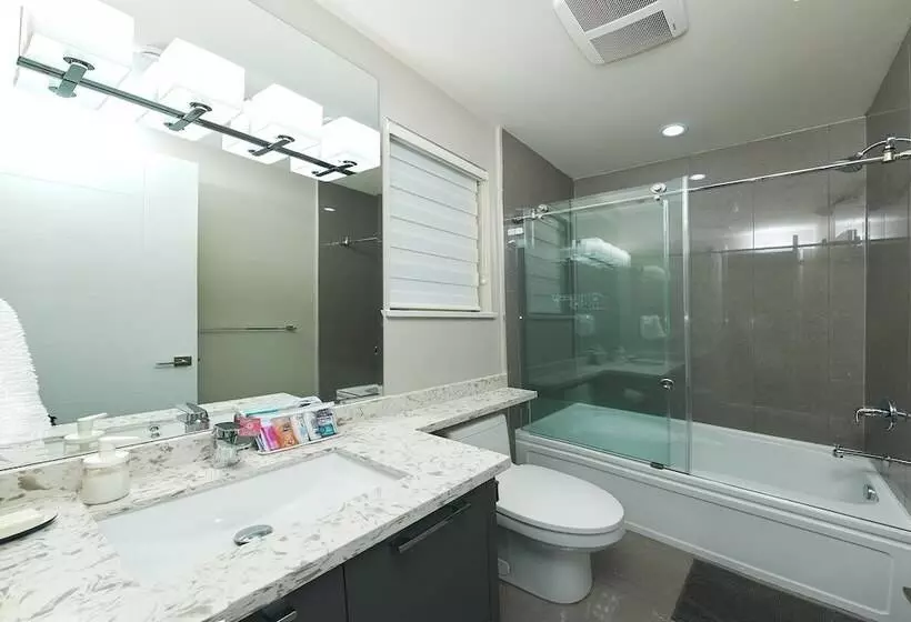 ペンション The Chateau