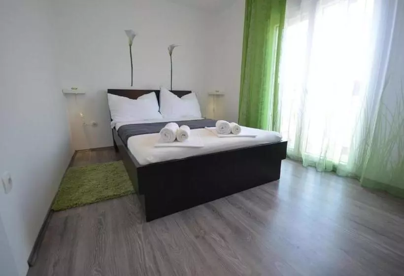 Apartments Micija