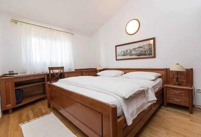 Apartments Villa Castello