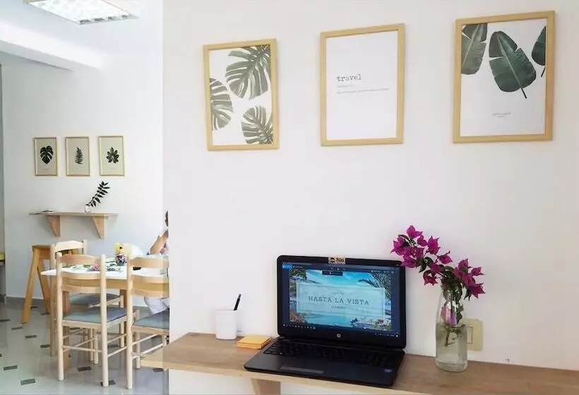 Hostel Hasta La Vista