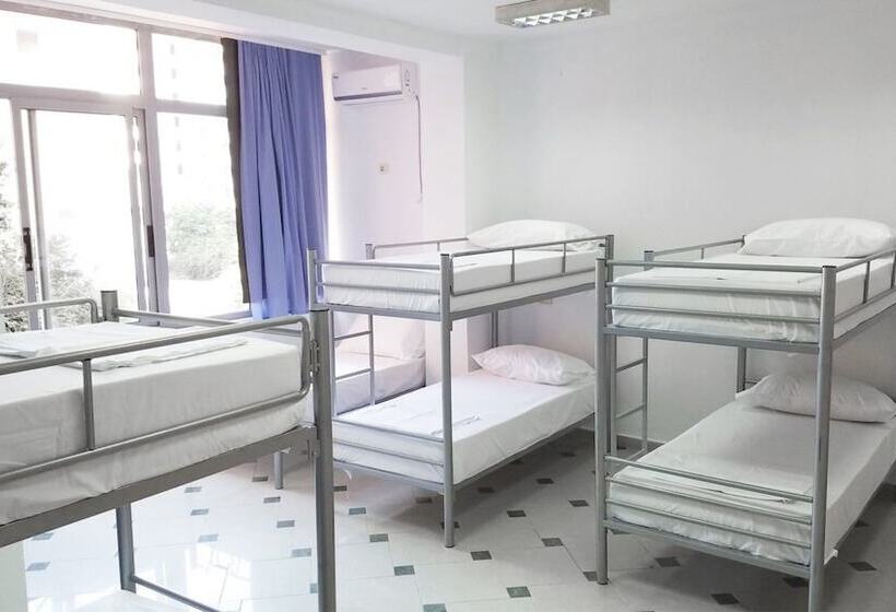 Hostel Hasta La Vista