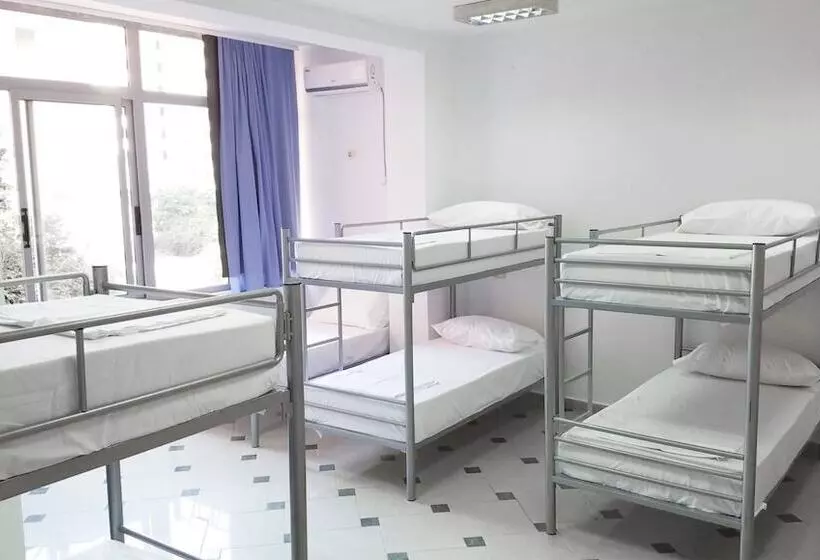 Hostel Hasta La Vista