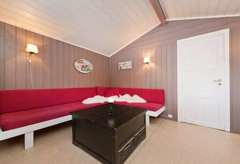 Otel Sæteråsen Hytter & Camping