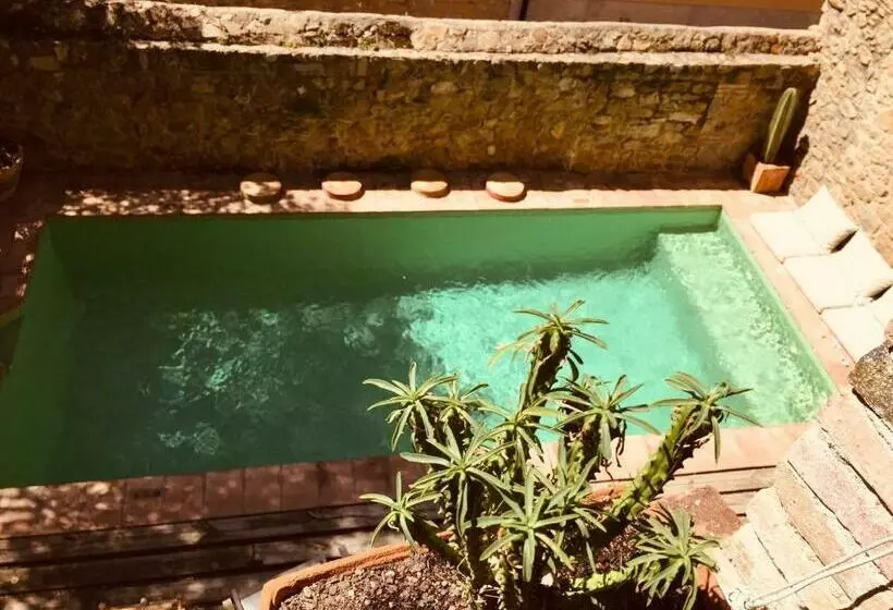 Majatalo Casa Migdia