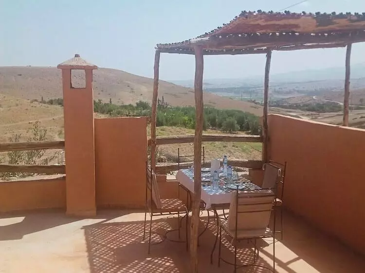 پانسیون Dar Boumida