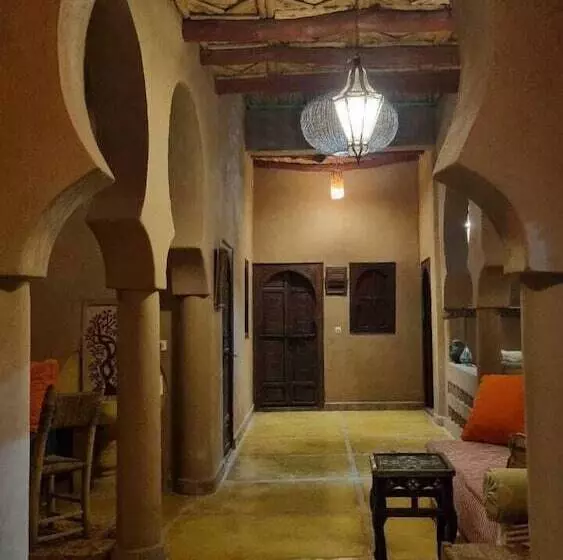 پانسیون Dar Boumida