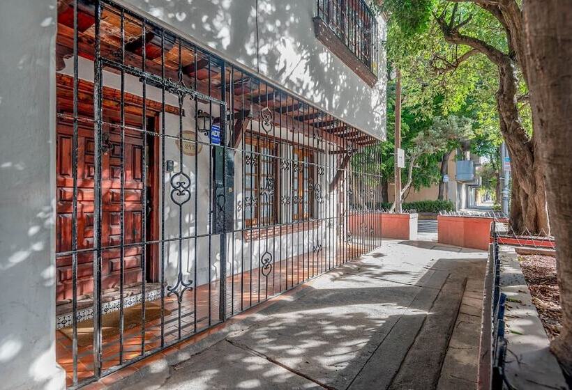 ペンション Finca Coyoacan