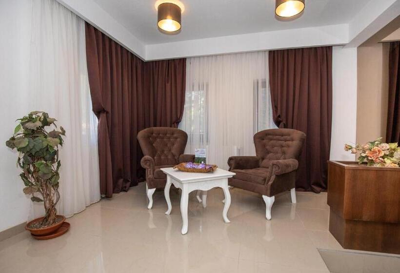 پانسیون Holiday Resort Zlatni Dol Mostar