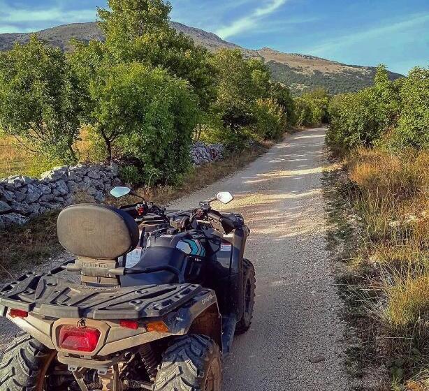 پانسیون Holiday Resort Zlatni Dol Mostar