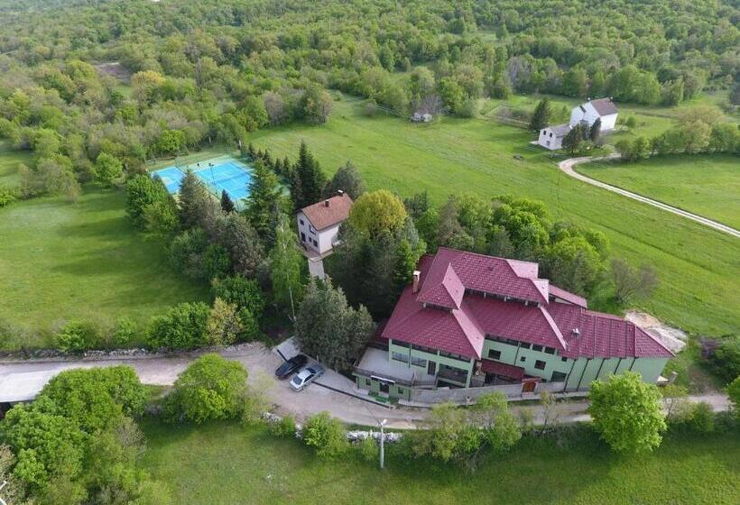 پانسیون Holiday Resort Zlatni Dol Mostar