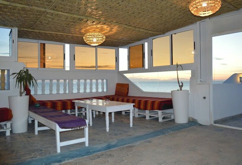 פנסיון Mouja Surf Camp