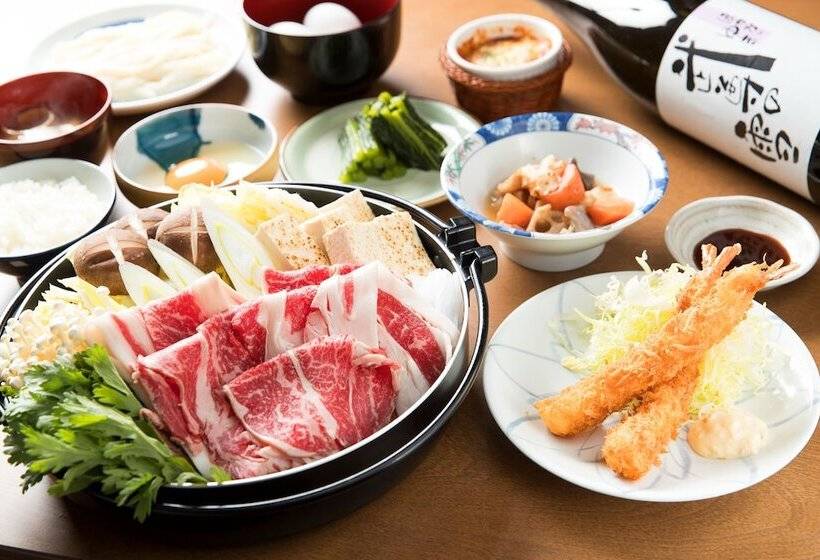 بنسيون Uenohara Lodge Yamanoie