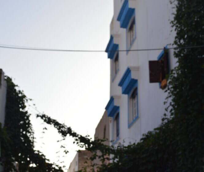 פנסיון Mouja Surf Camp