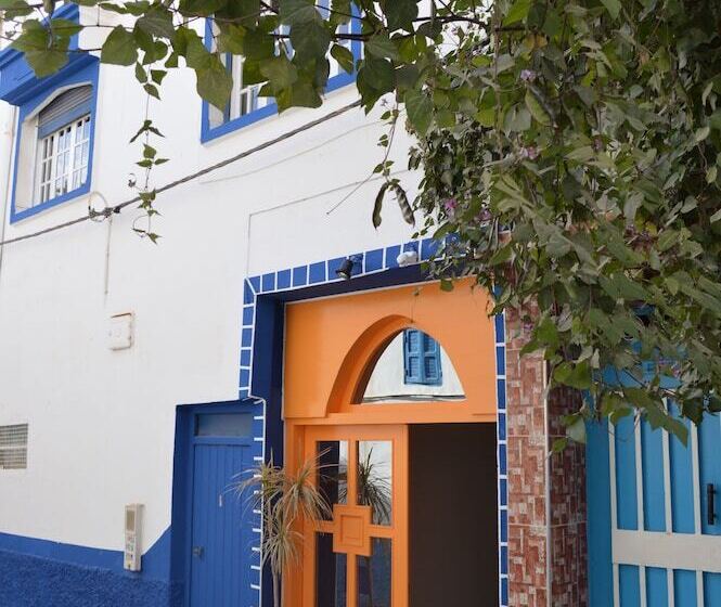 פנסיון Mouja Surf Camp