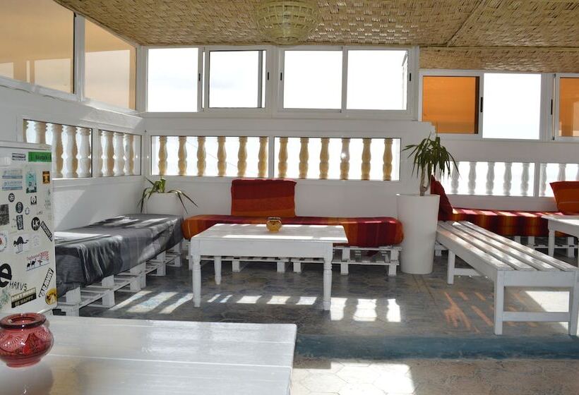 פנסיון Mouja Surf Camp