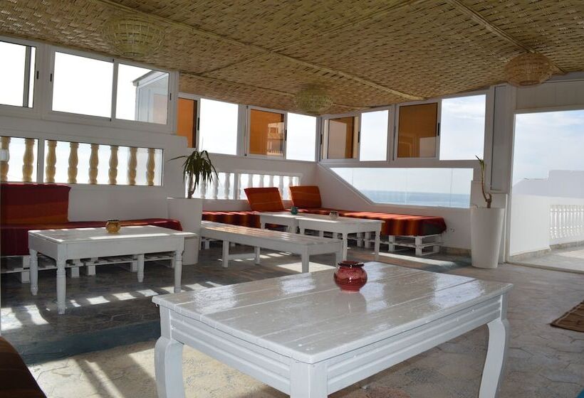 פנסיון Mouja Surf Camp