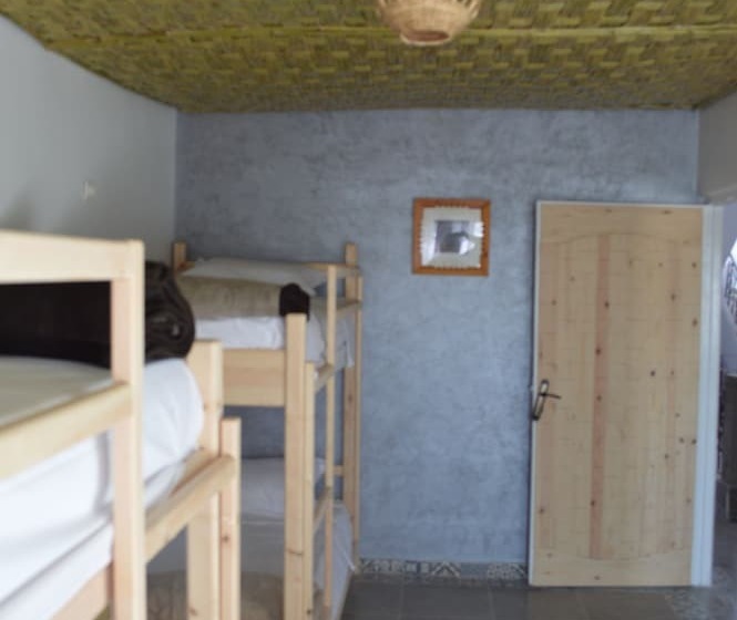 פנסיון Mouja Surf Camp