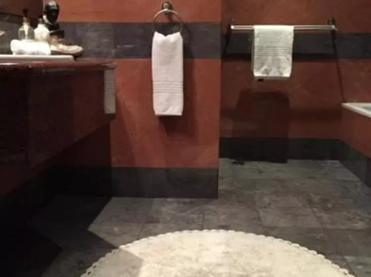 پانسیون Myguest