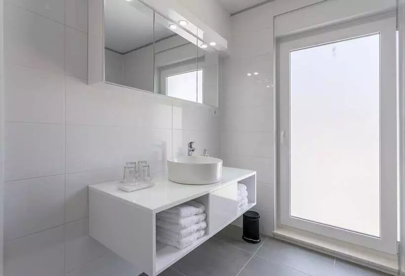 پانسیون Vila Mila Kastela