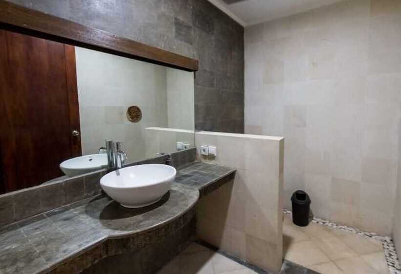 膳宿费 Villa Maiara