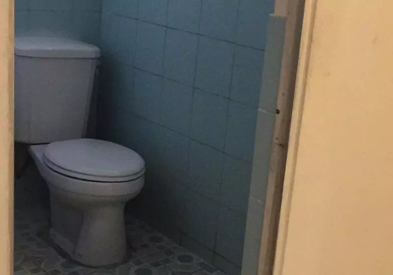 ペンション Wisma Wanawiyata