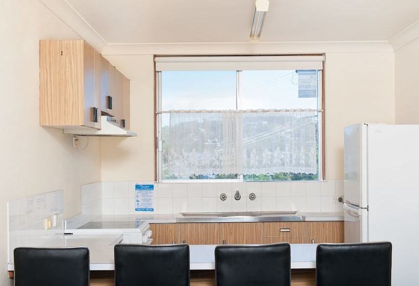 Thurlow Lodge Unit 6 Thurlow Avenue 6