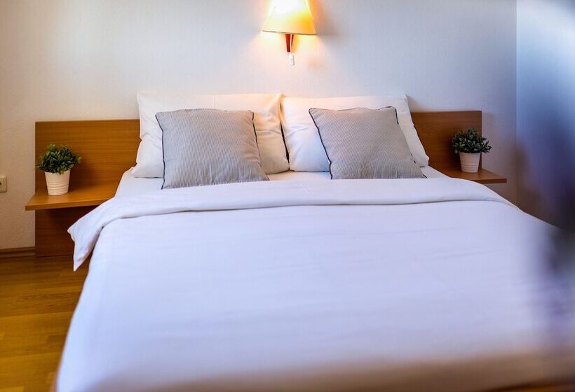 Apartments Arausa With Pool