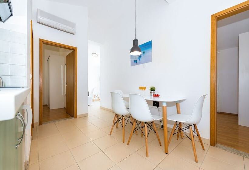 Apartments Arausa With Pool