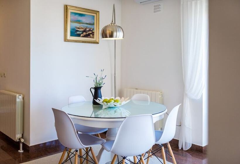 Apartments Arausa With Pool