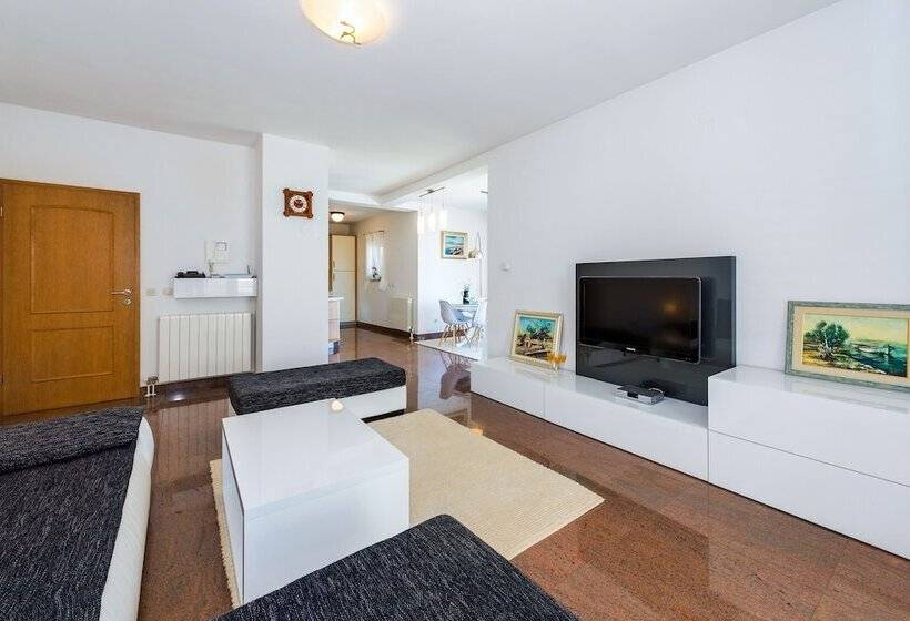 Apartments Arausa With Pool