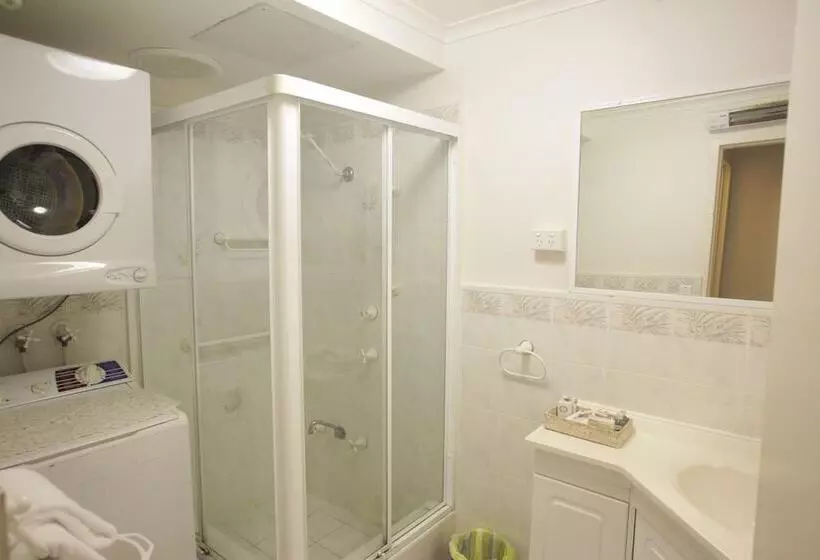 Beachfront Shoal Bay