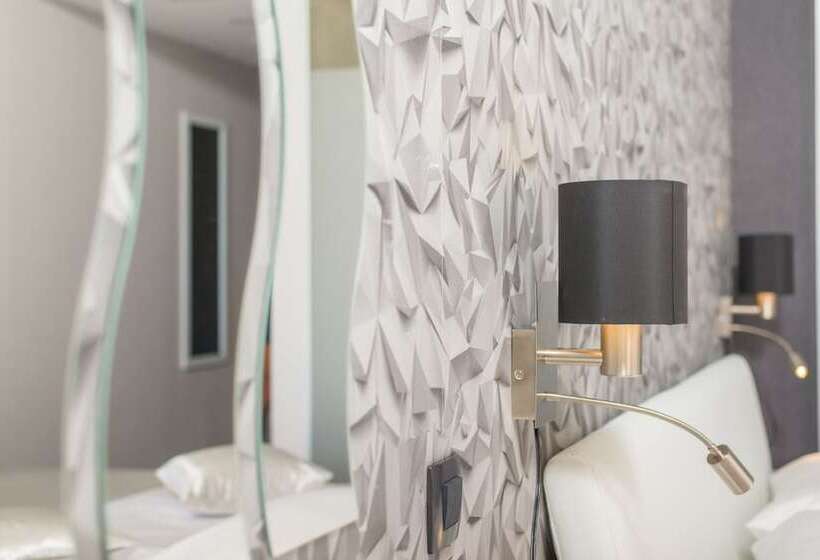 Pensionat Luxury Rooms   Seven