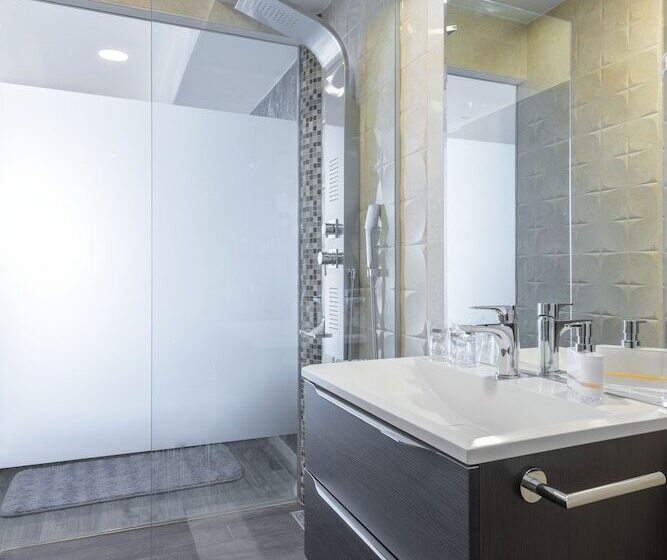 Pensionat Luxury Rooms   Seven