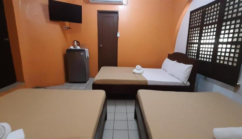 Hostel Escolta's Homey Lodge