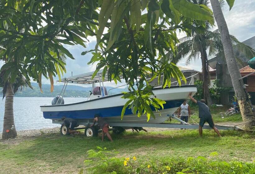 Saltitude Dive & Beach Resort