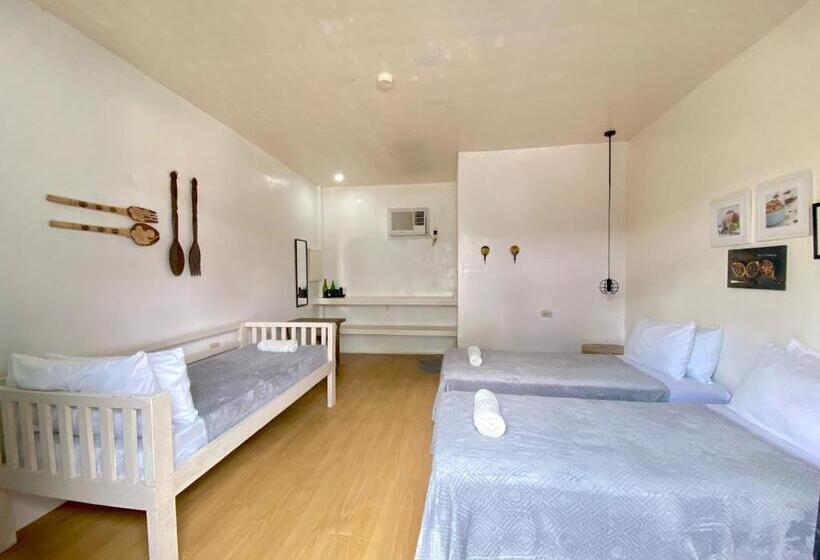 Saltitude Dive & Beach Resort