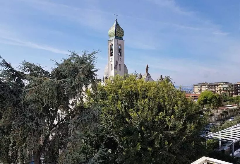 Hotelli Albergo Santa Teresa