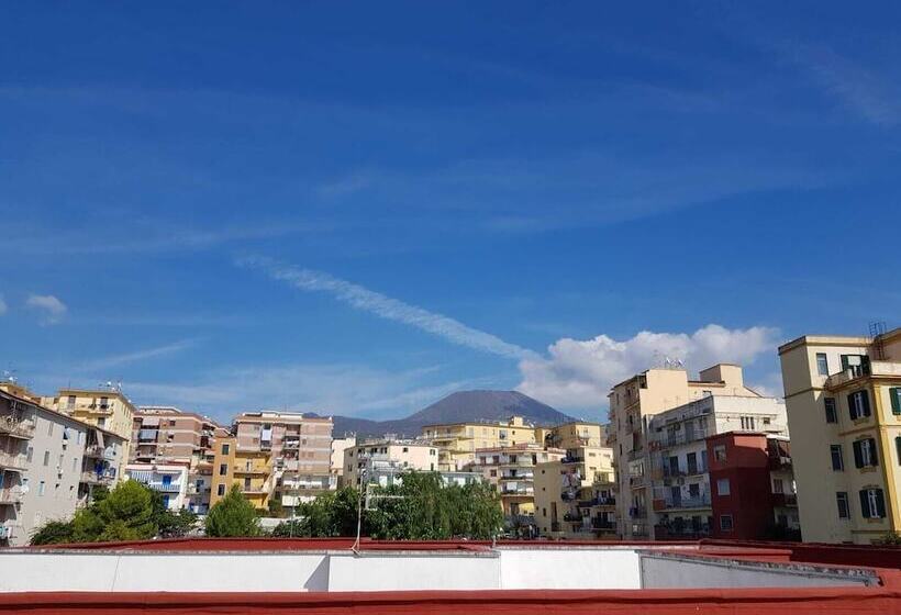 هتل Albergo Santa Teresa