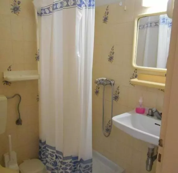 Hotel Pythais
