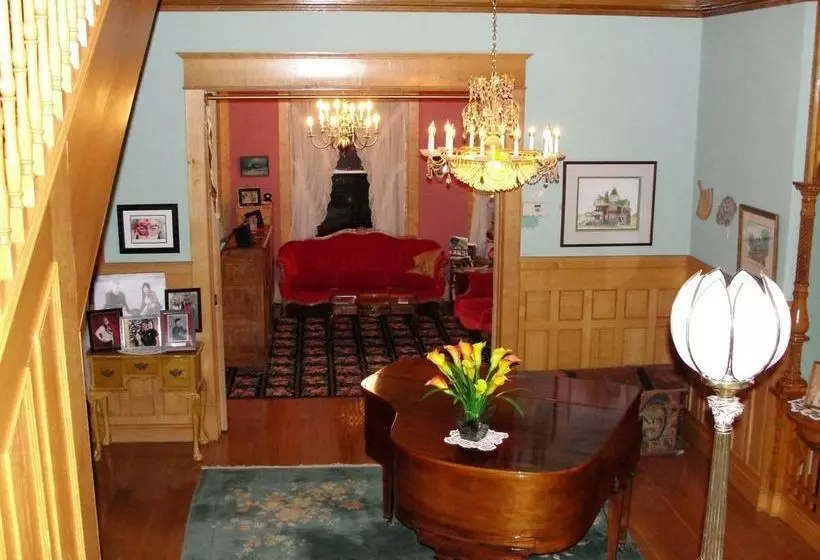 Ferris Mansion Bed & Breakfast