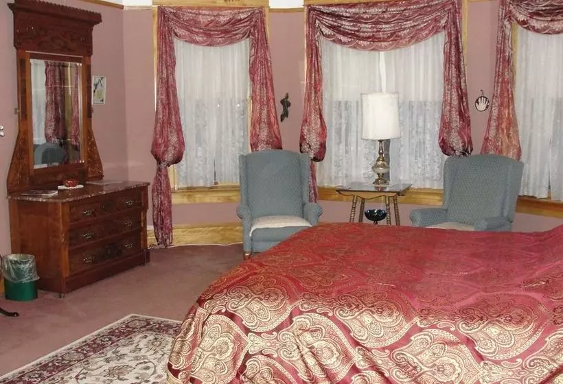 Ferris Mansion Bed & Breakfast