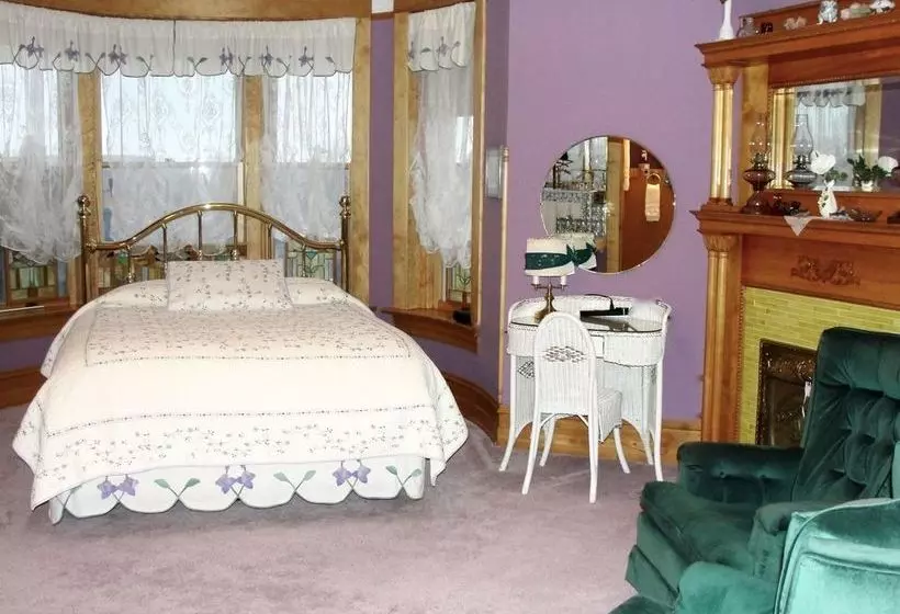 Ferris Mansion Bed & Breakfast