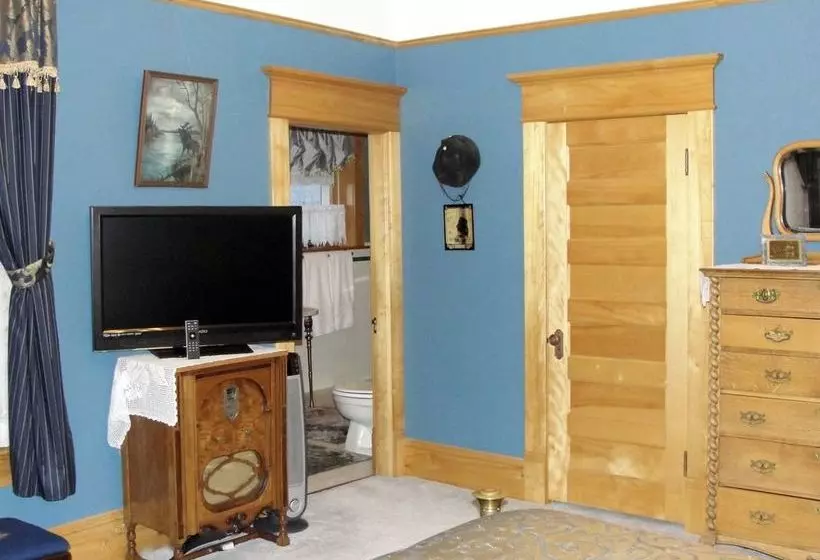 Ferris Mansion Bed & Breakfast