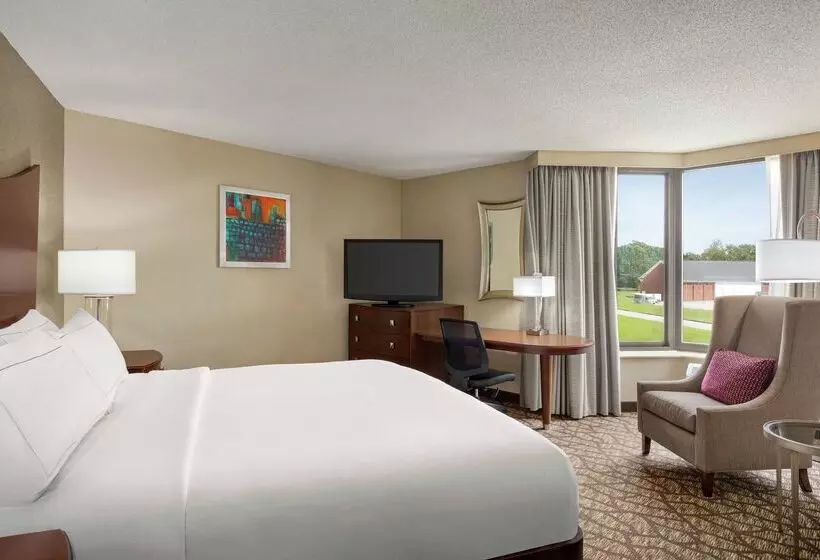 Doubletree By Hilton Hotel Jackson