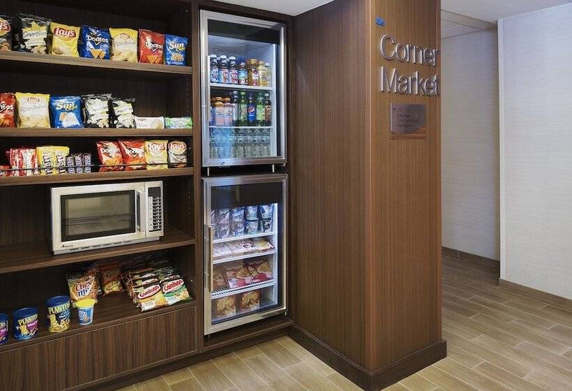 فندق Fairfield Inn & Suites Chicago Midway Airport