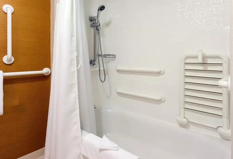 Отель Fairfield Inn & Suites Chicago Midway Airport