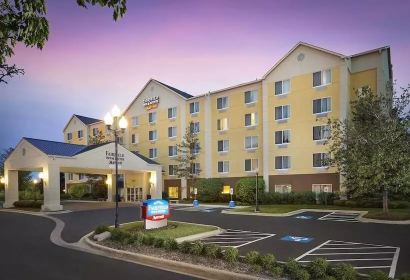 Отель Fairfield Inn & Suites Chicago Midway Airport