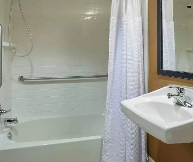 ホテル Fairfield Inn By Marriott Kalamazoo West